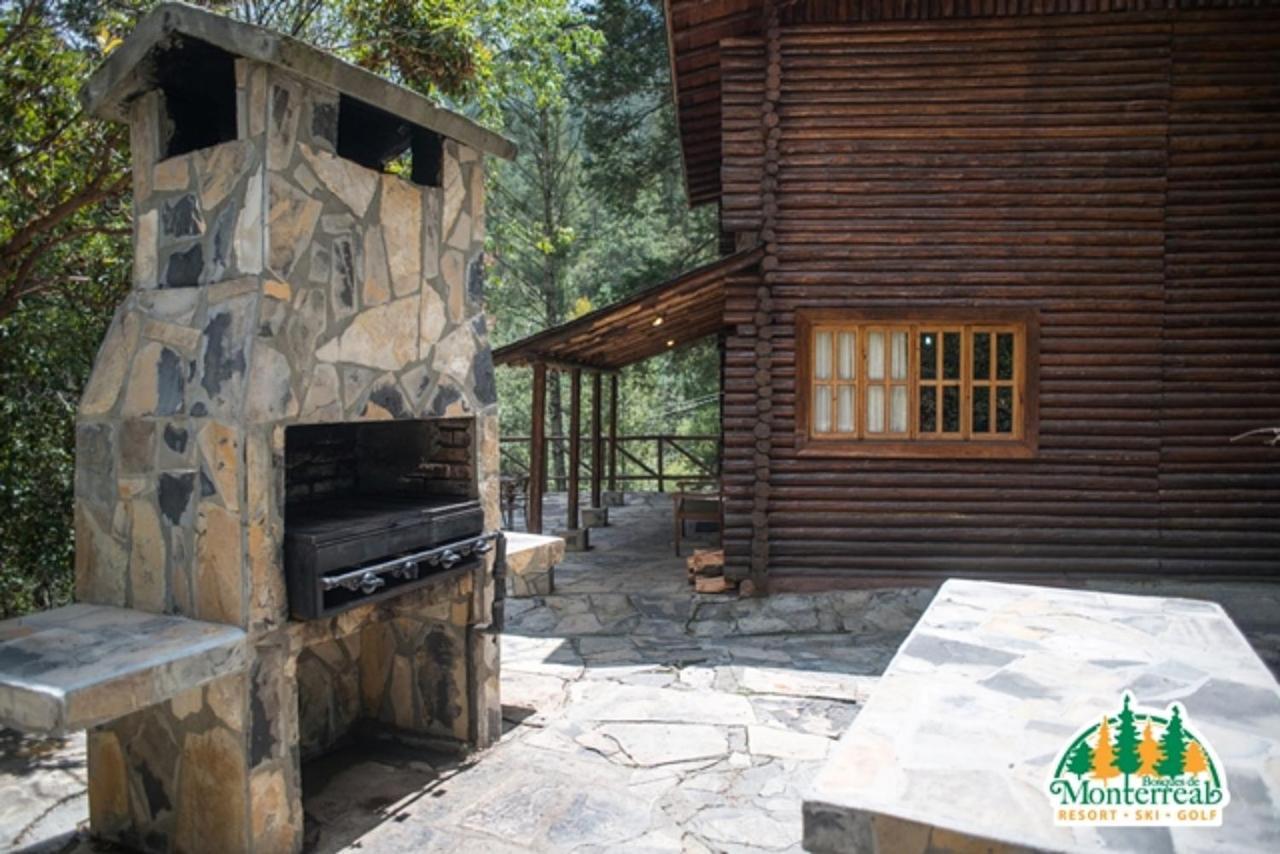 Отель Bosques De Monterreal Сан-Антонио-де-лас-Аласанас Экстерьер фото