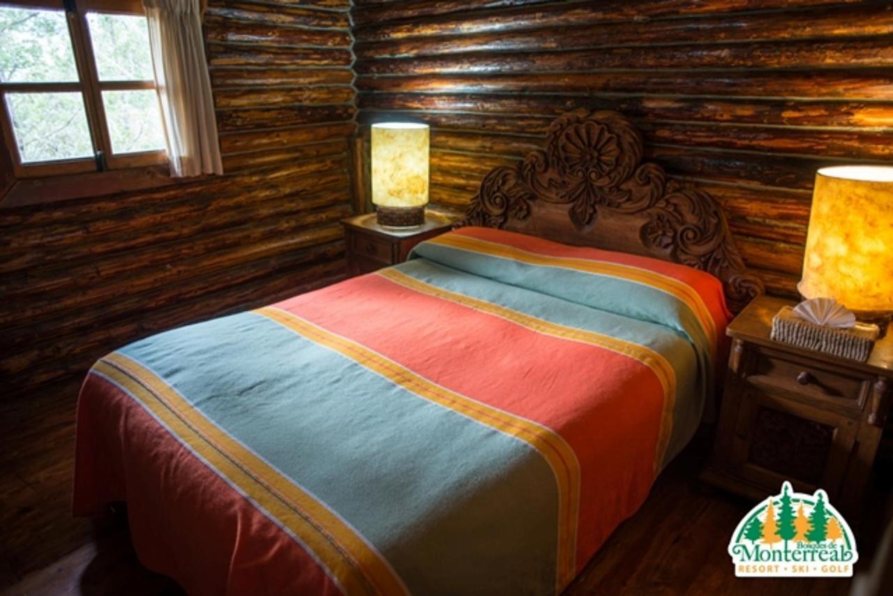 Отель Bosques De Monterreal Сан-Антонио-де-лас-Аласанас Экстерьер фото